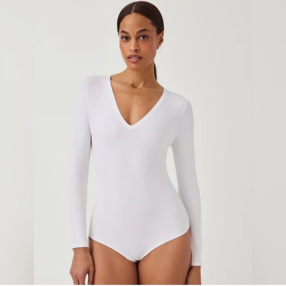 NWOT SPANX Suit Yourself Classic White V-Neck Long Sleeve Bodysuit Size 3X - Picture 1 of 8